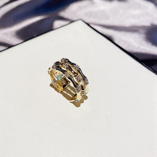 Bones Ring