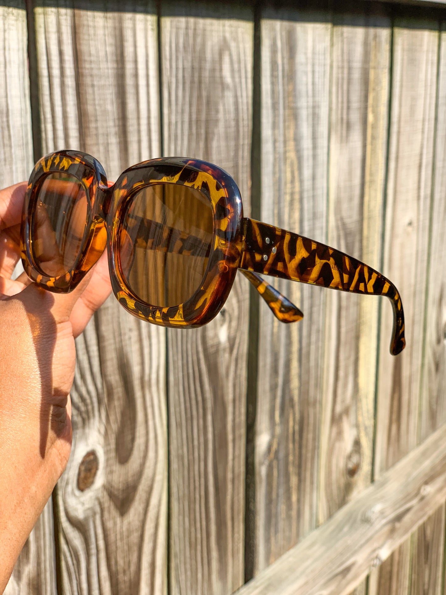 Meredith Shades